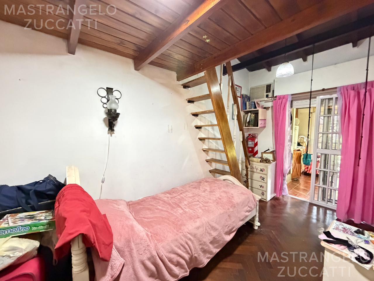 Casa en Villa Centenario