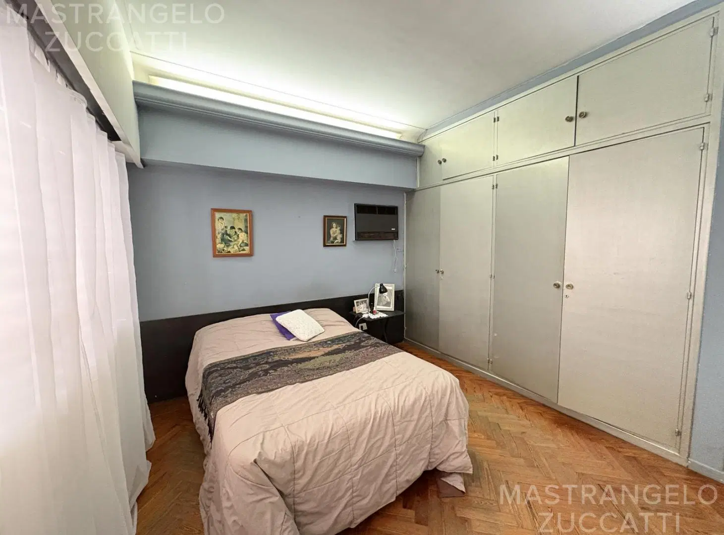 Casa de 4 Ambientes con Jardín, Quincho y Garage Pasante – Apta Crédito 2
