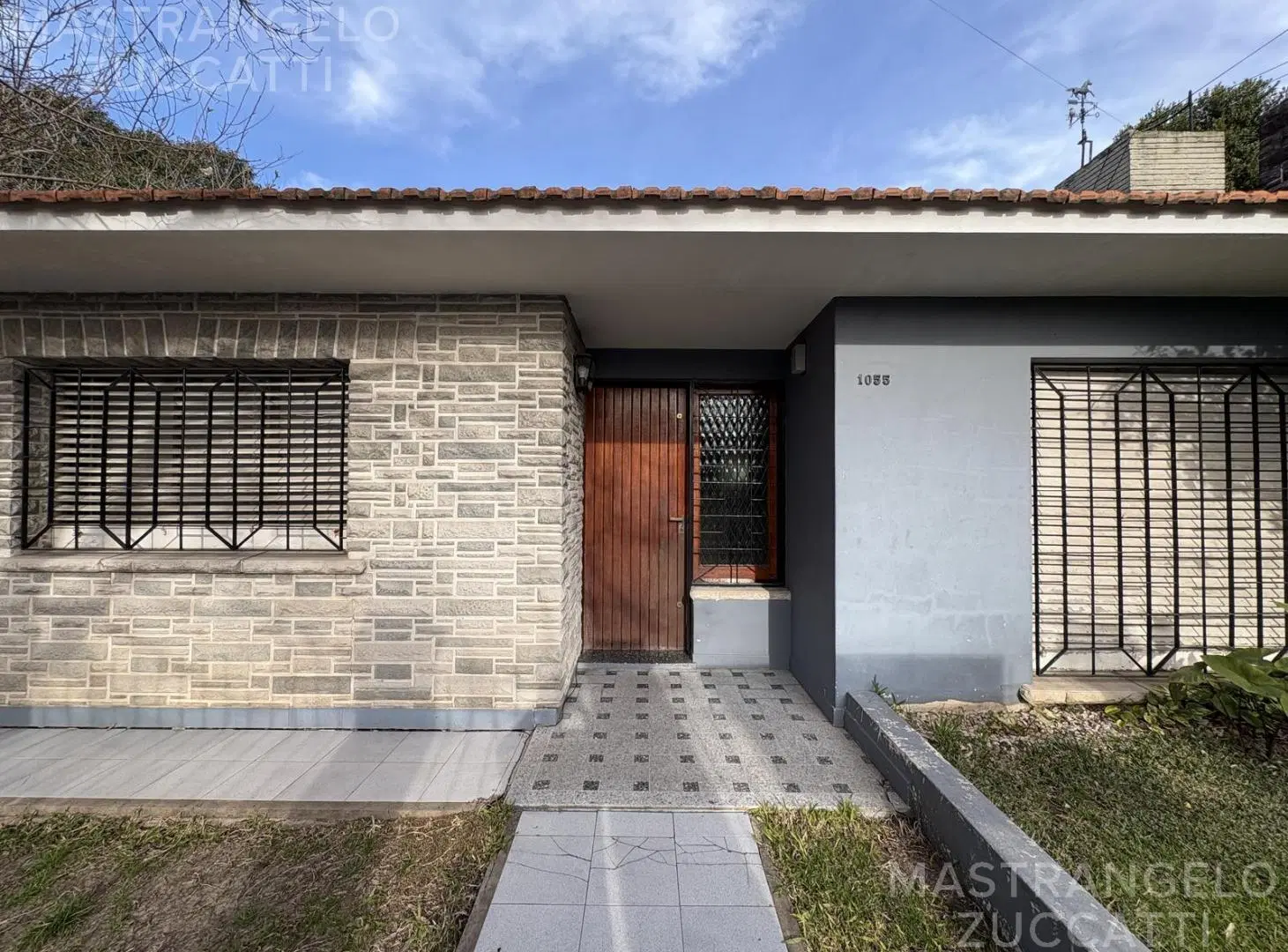 Casa de 4 Ambientes con Jardín, Quincho y Garage Pasante – Apta Crédito 4