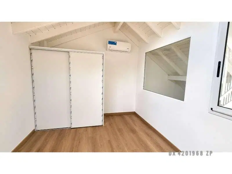 Lomas de San Isidro - PH Alquiler USD 1.250 4