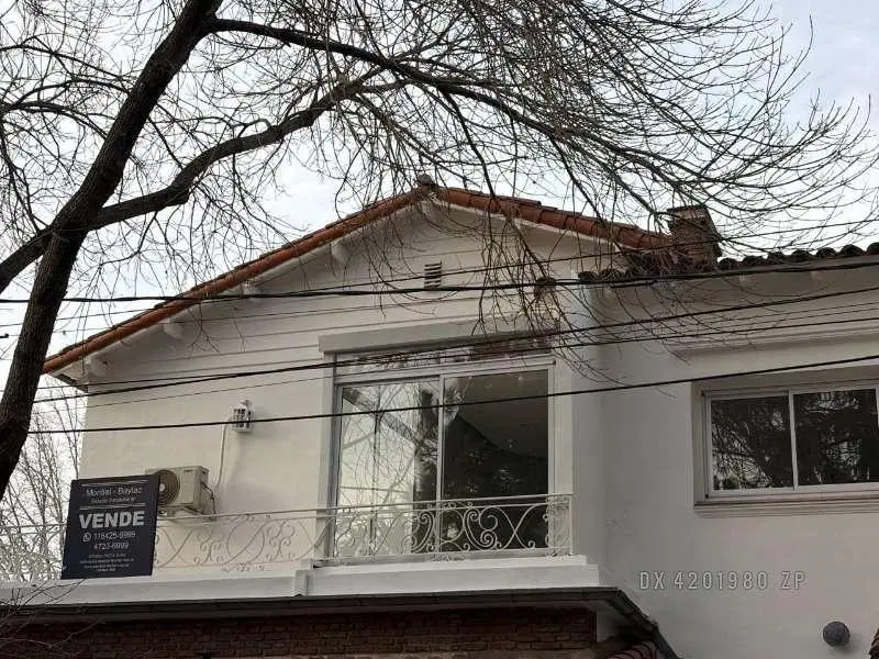 Martínez - PH Venta USD 240.000 4