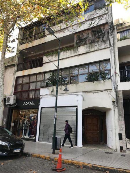 Edificio Comercial - San Isidro