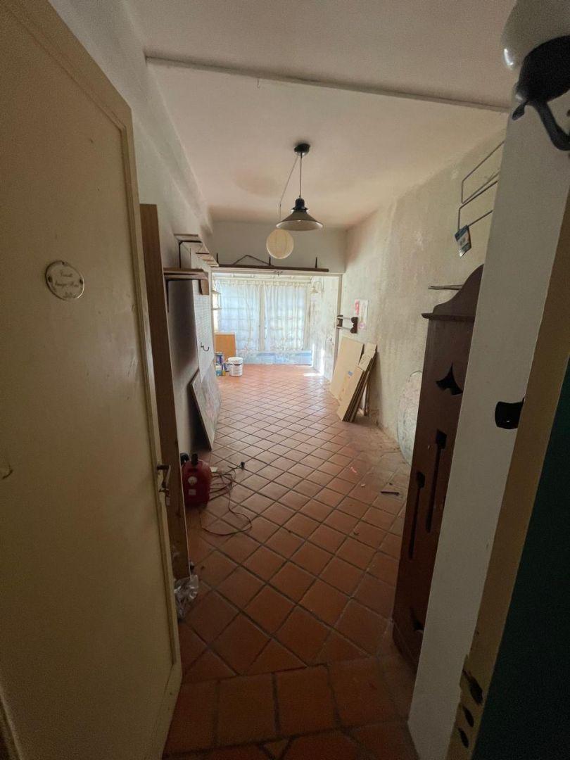 Foto de Casa 5 ambientes 0 dormitorios. | BALCARCE al 1300, imagen 3