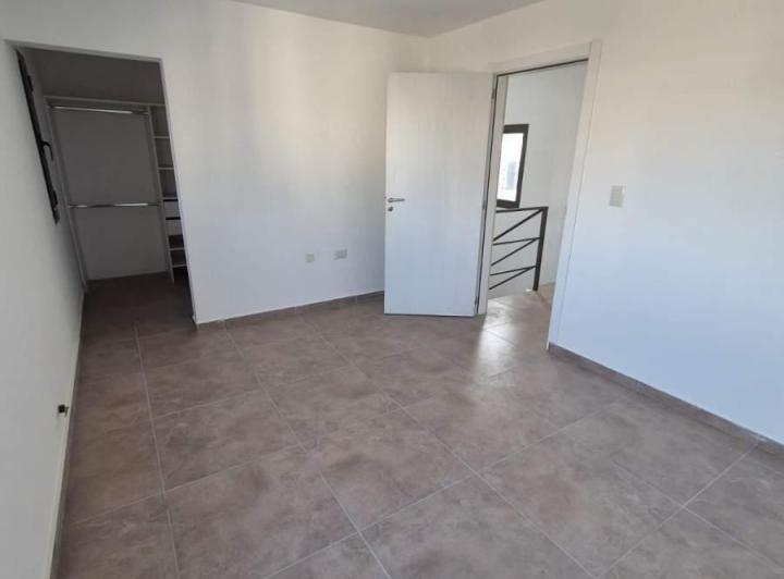 Oportunidad de Venta: Dúplex en Los Prados 2, La Calera 4