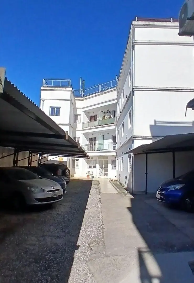 Vendo excelente departamento 2 dormitorios -La Calera 2