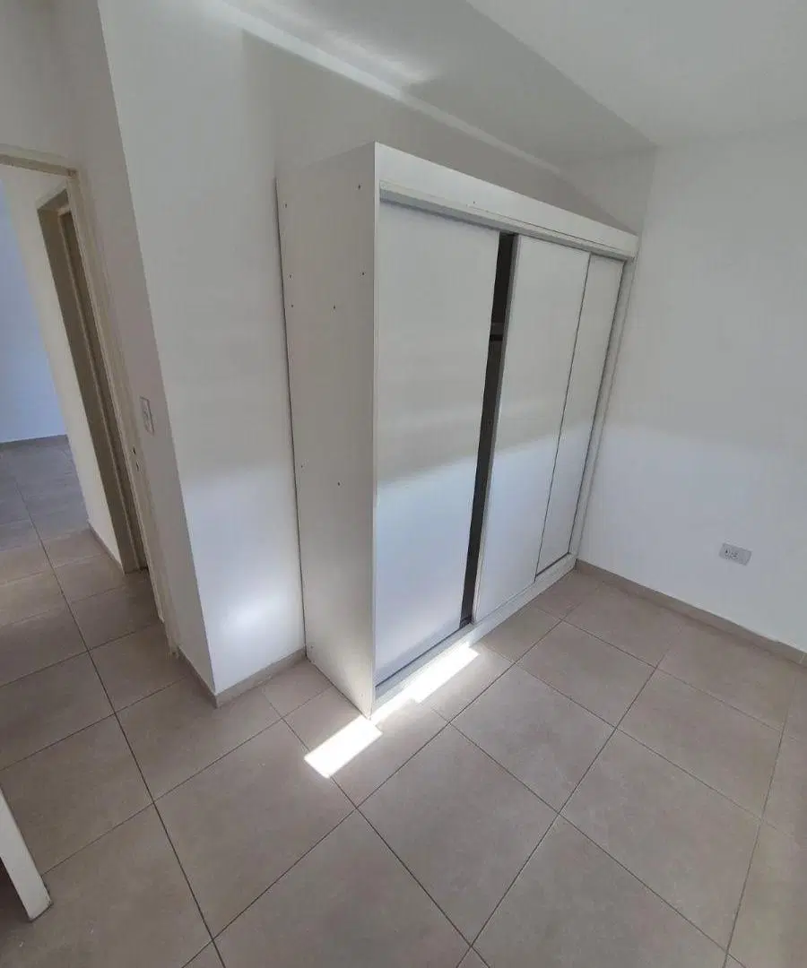 DEPARTAMENTO DE 2 DORMITORIOS EN TORRES DEL RIO 3