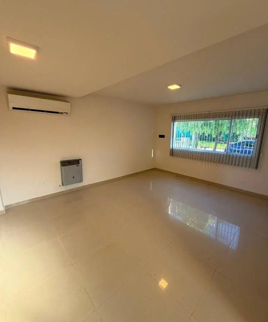 LA ESTANZUELA - CASA DE 4 DORMITORIOS EN VENTA 5
