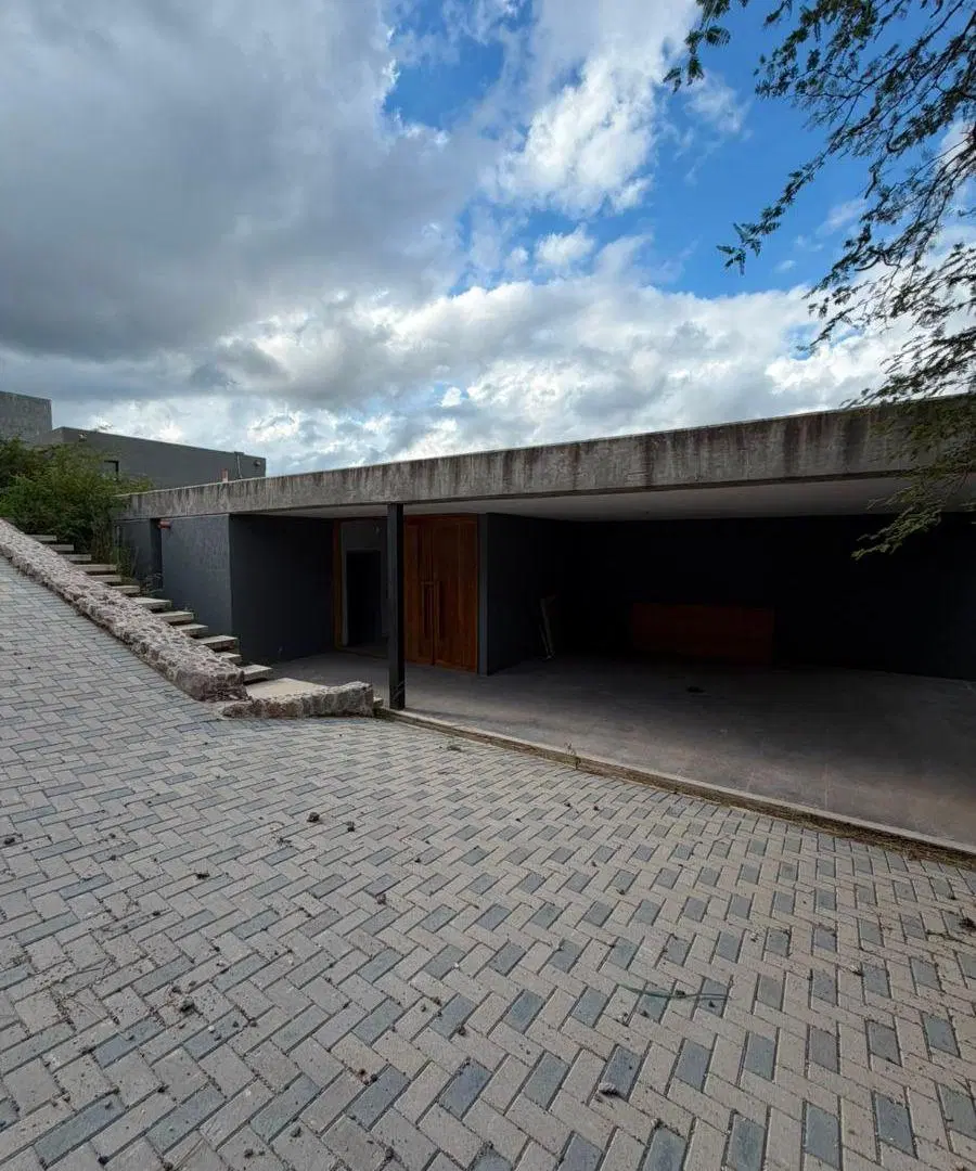 LA CUESTA VILLA RESIDENCIAL - CASA DE 3 DORMITORIOS EN VENTA 4