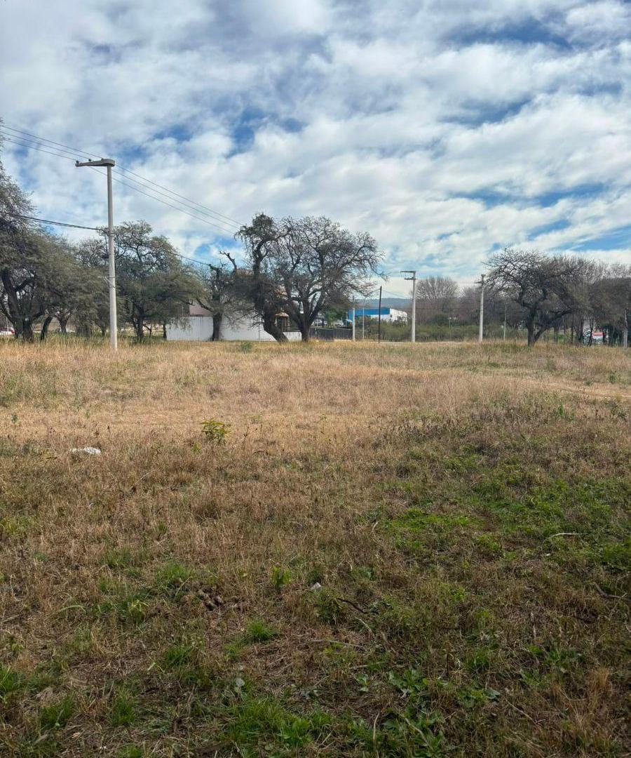 Foto de TERRENO A LA VENTA CENTRO LA CALERA, imagen 2