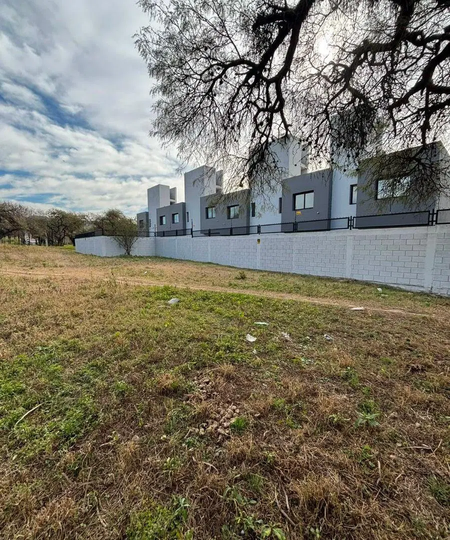 TERRENO A LA VENTA CENTRO LA CALERA 8