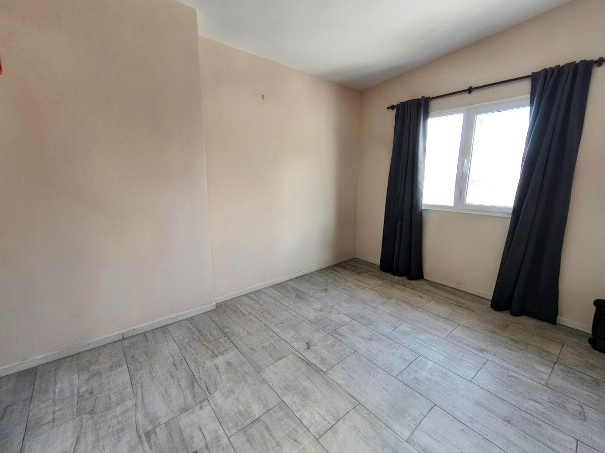Foto de CASA 4 DORMITORIOS EN VENTA VILLA PARAISO, imagen 3