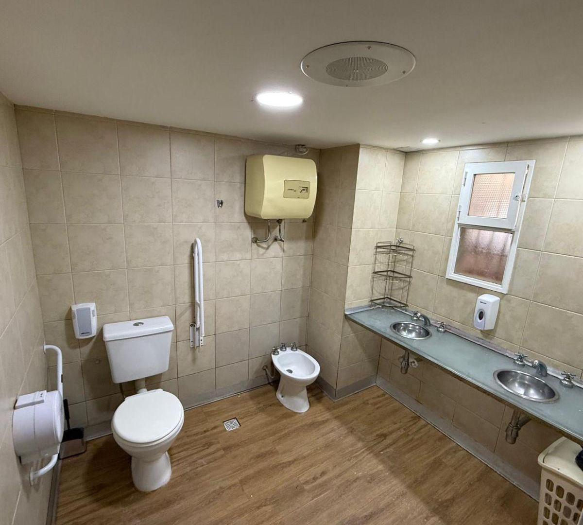 Foto de alquiler edificio 3 plantas COMERCIAL, imagen 3