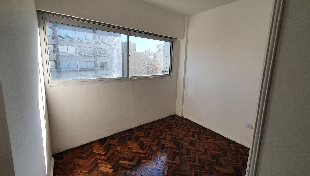 Frente a La Torre Quartier. Alquilado con Renta del 3.5% Anu 3