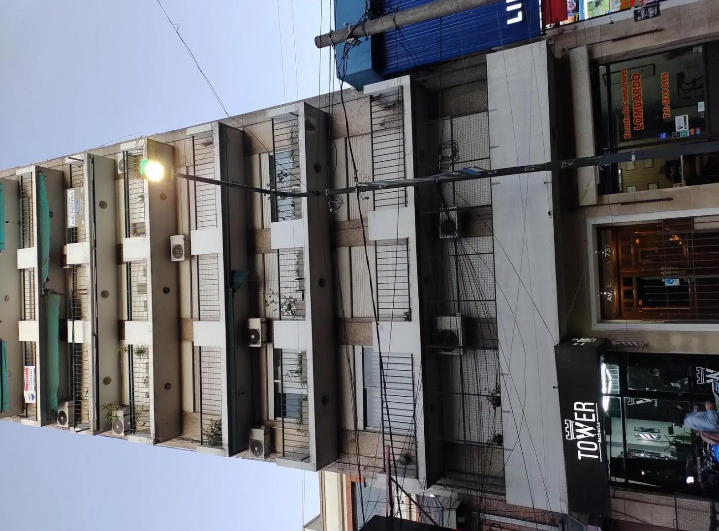 Departamento en Av. Espora Nº 737 4