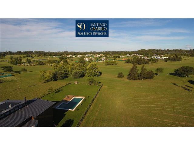 Foto de VENTA MUY BUEN LOTE AL GOLF EN MEDAL PILAR, imagen 5