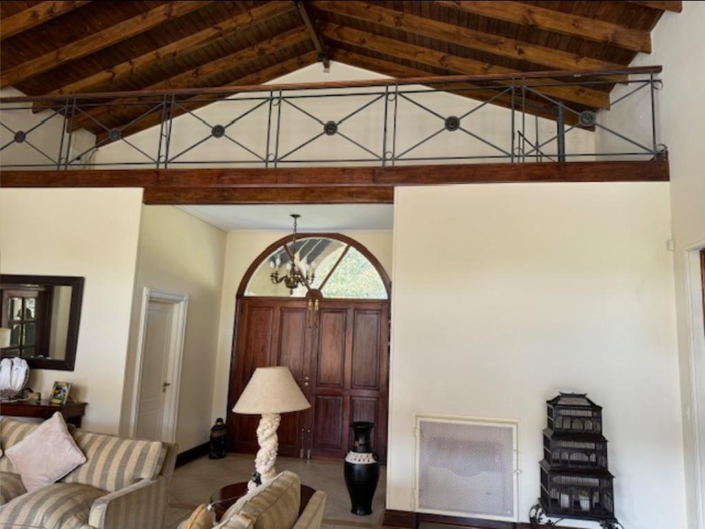 Foto de Venta Benquerencia, Imponente casa sobre dos chacras, imagen 2