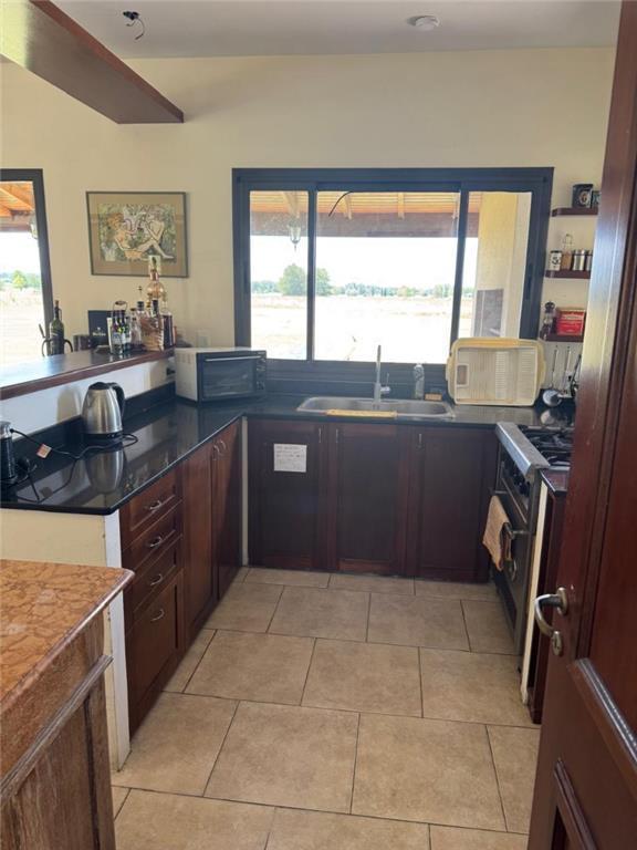 Foto de Casa en venta Estancia Benquerencia sobre chacra de 2 hectáreas, imagen 4