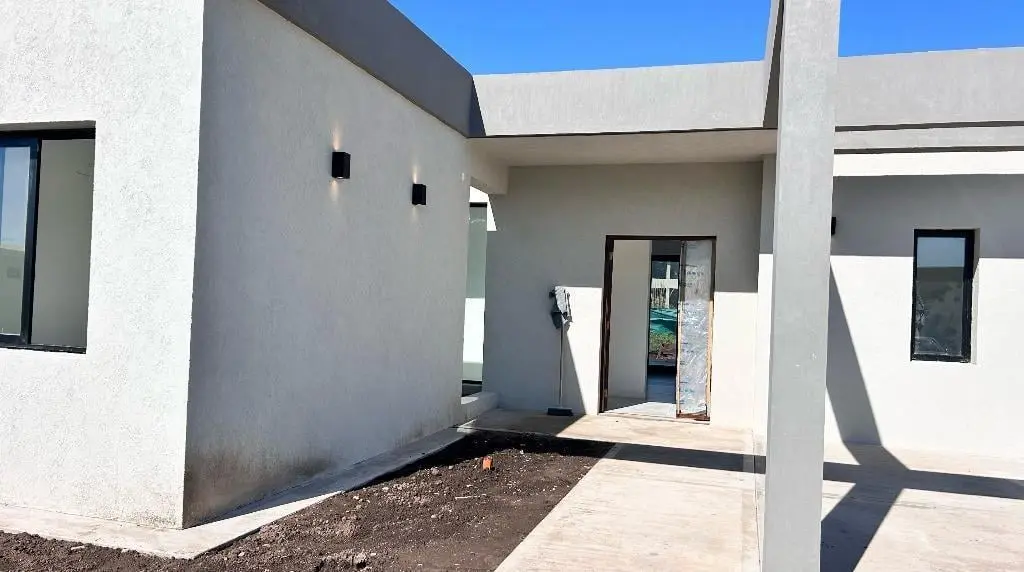 Alquiler anual (o vta)  casa luminosa y Moderna en Medal Pilar - a estrenar 2