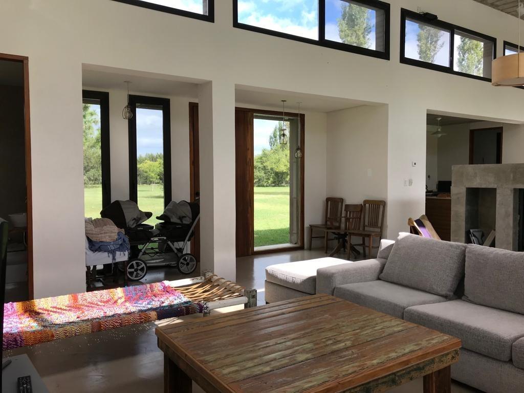 Foto de Casa en venta Estancia Benquerencia sobre chacra de 2,3 hectáreas, imagen 4