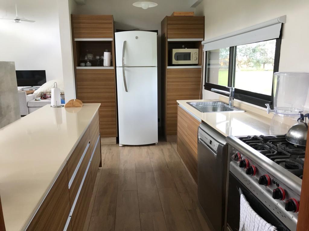 Foto de Casa en venta Estancia Benquerencia sobre chacra de 2,3 hectáreas, imagen 1