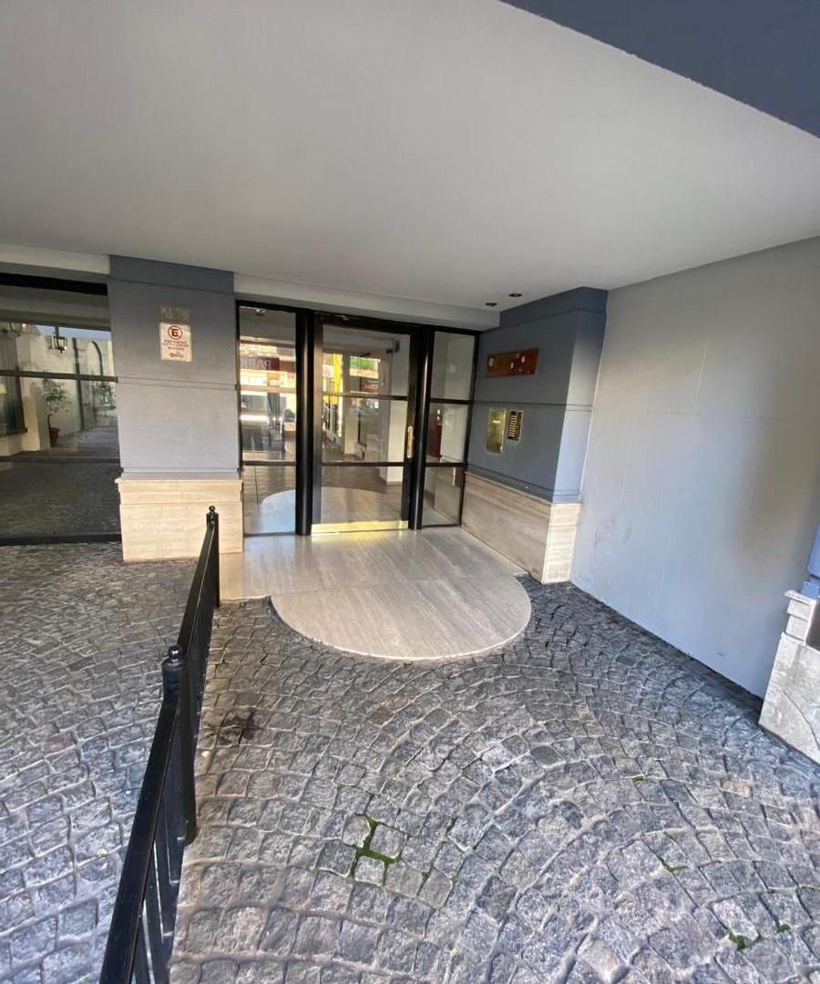 SANTILLI - LORIA 323 5º "D"