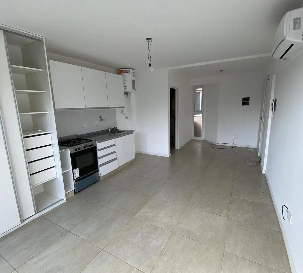 SANTILLI - ALVEAR 75 - MONOAMBIENTE 5