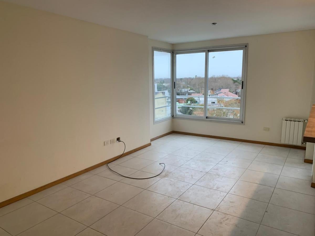 Foto de SANTILLI - ALMIRANTE BROWN 2687 4ºA- Temperley Este, imagen 3