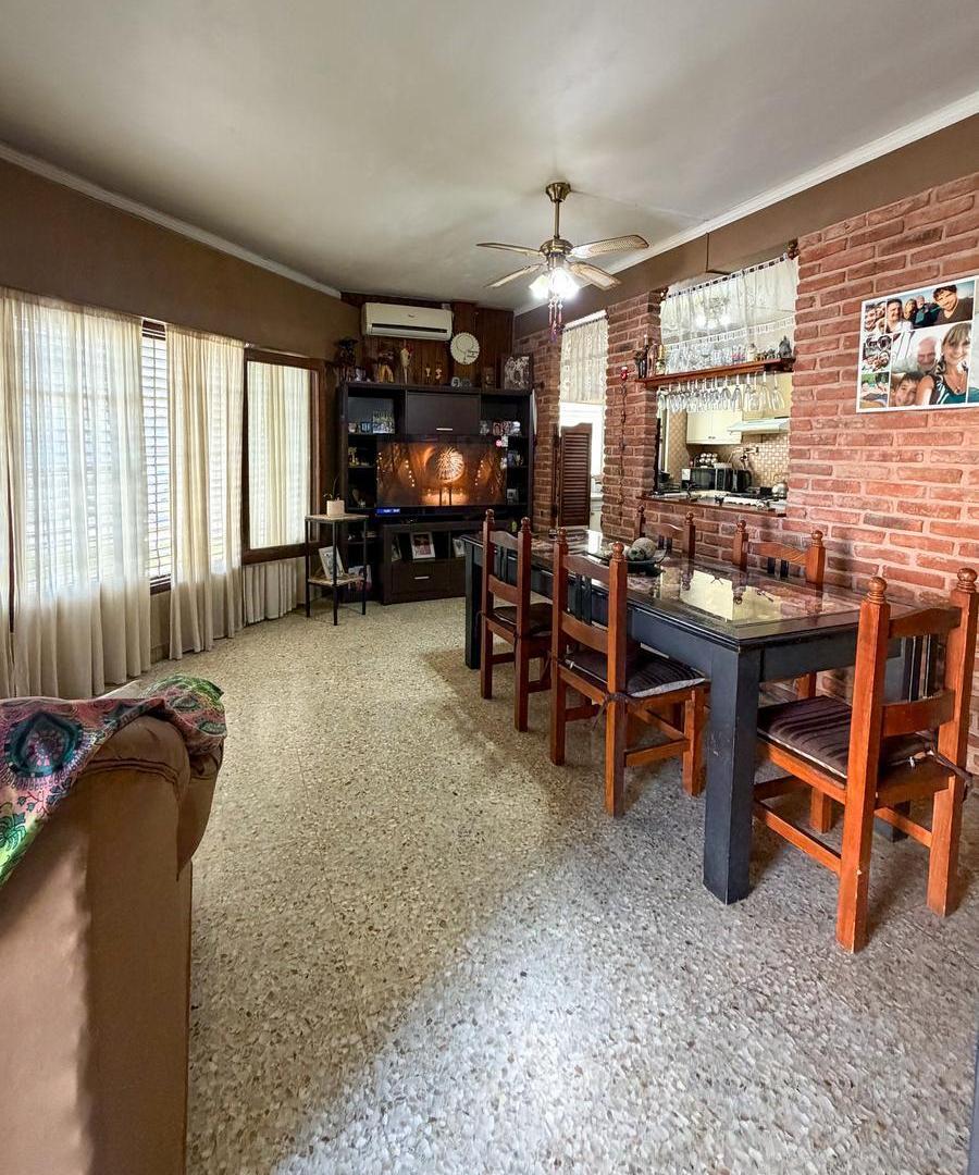 Foto de SANTILLI - FONROUGE 1402 ESQUINA LEVALLE, imagen 3