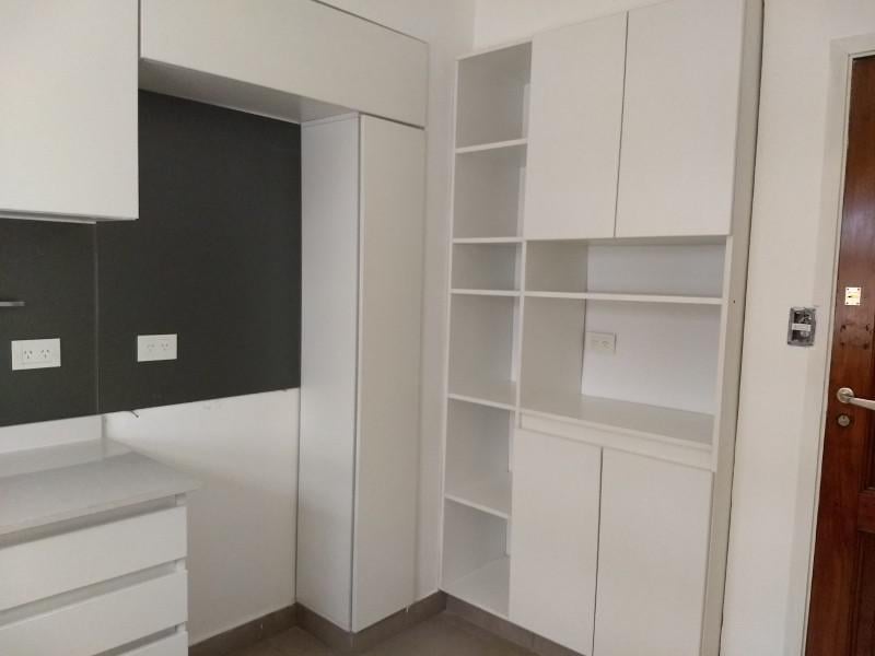 Foto de Excelente Semipiso de 3 amb. - APTO CRÉDITO - Refaccionado, imagen 3