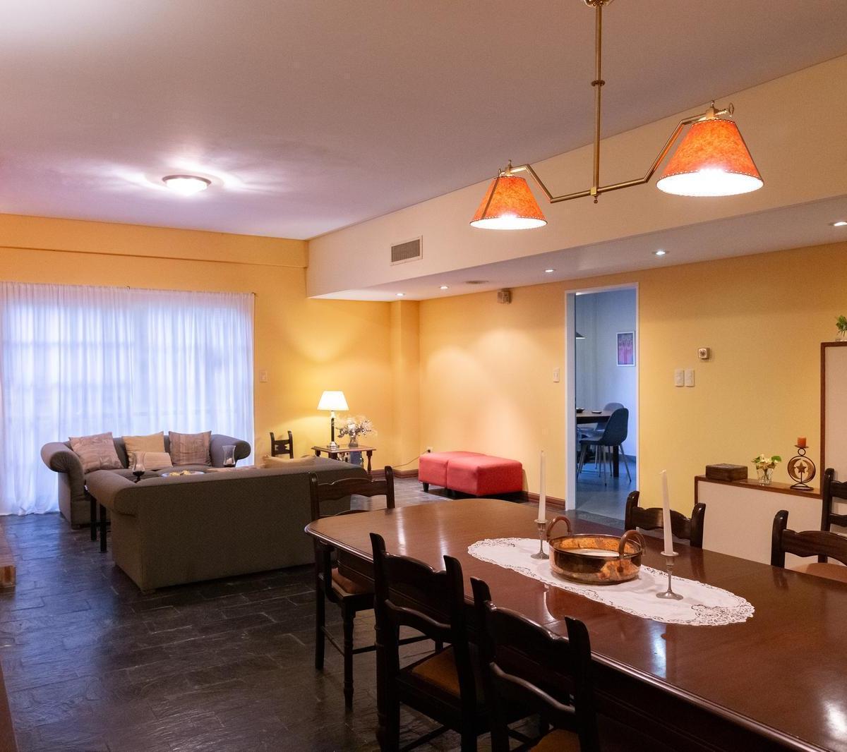 Foto de Casa en venta 3 dormitorios en San Isidro, imagen 2
