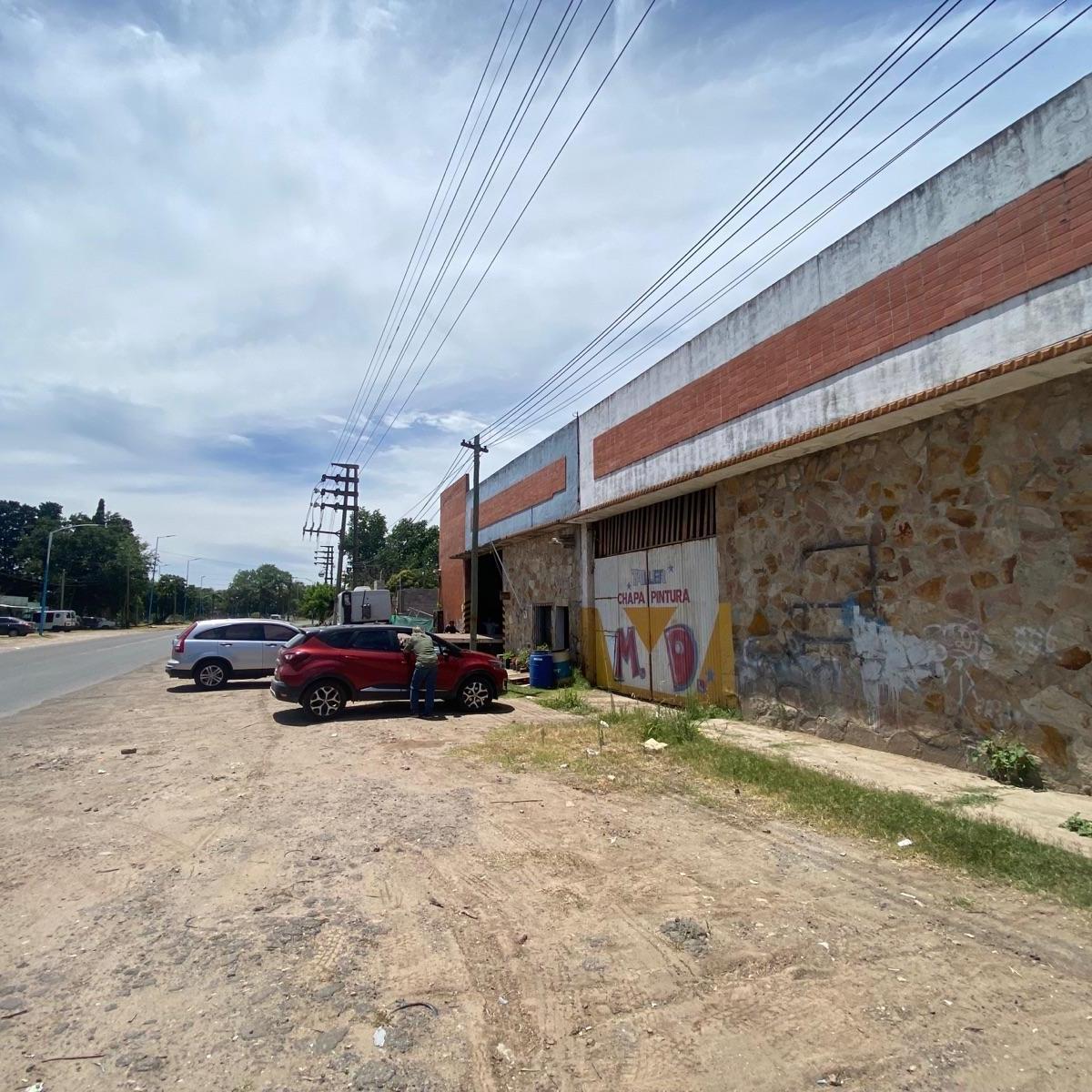 Depósito en Venta de 1200 m² en Escobar 4