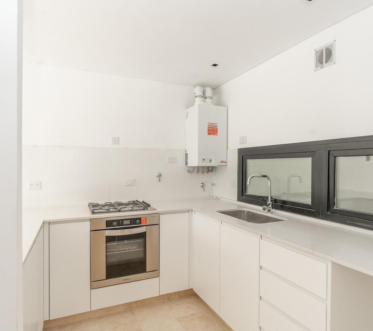 Foto de Departamento tipo DUPLEX 3 amb - URBANA - Lomas de San Isidro, imagen 2