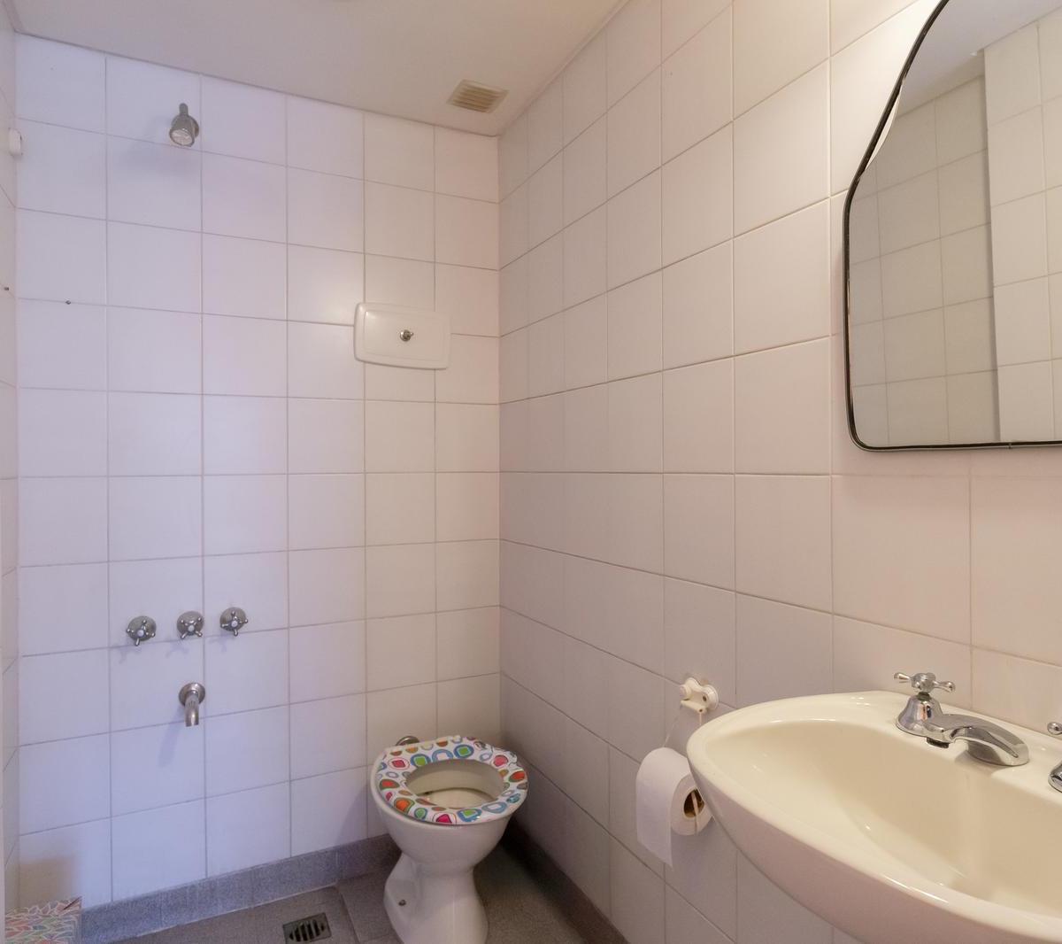 Departamento en Venta en Acassuso 4