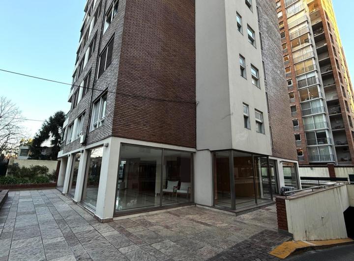 Departamento de 3 dormitorios en venta / alquiler en San Isidro 3