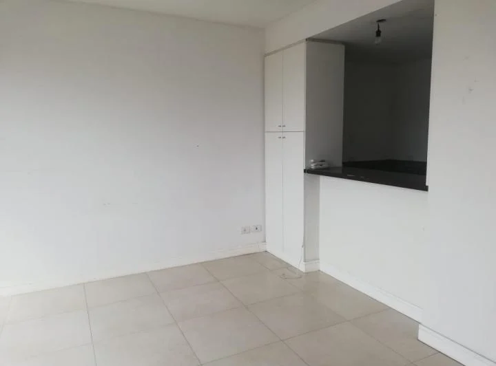 Departamento monoambiente en alquiler en Tigre 1