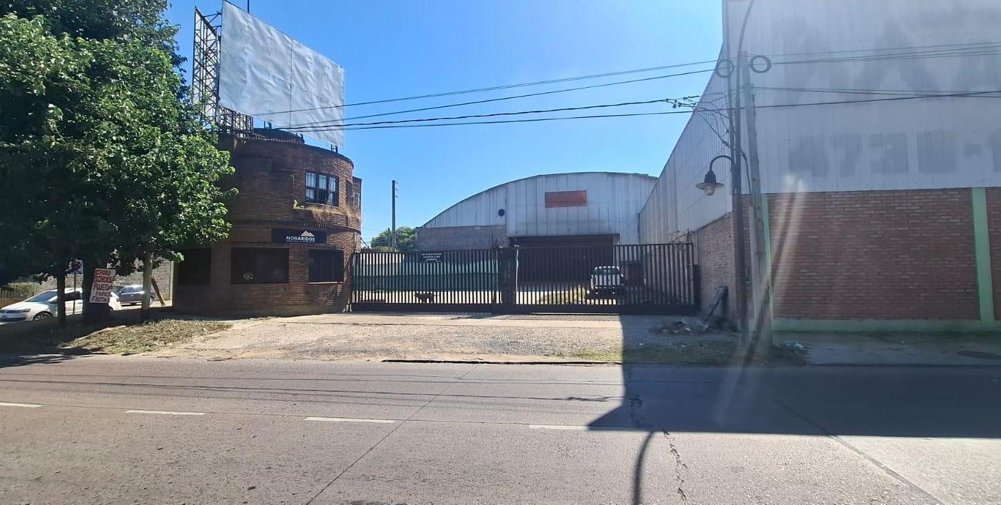 Depósito en Tigre