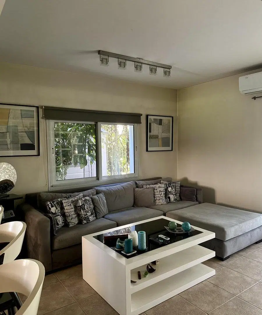 Casa en venta en barrio cerrado La Lomada Pilar 5