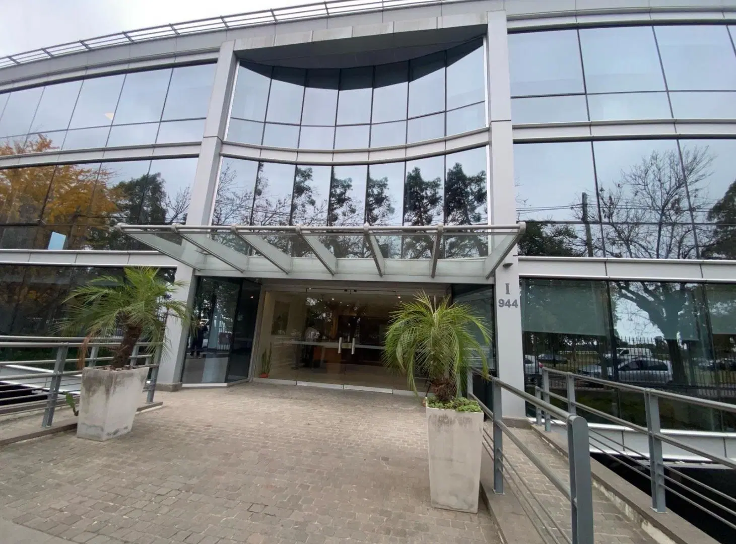Oficina en Martinez 3