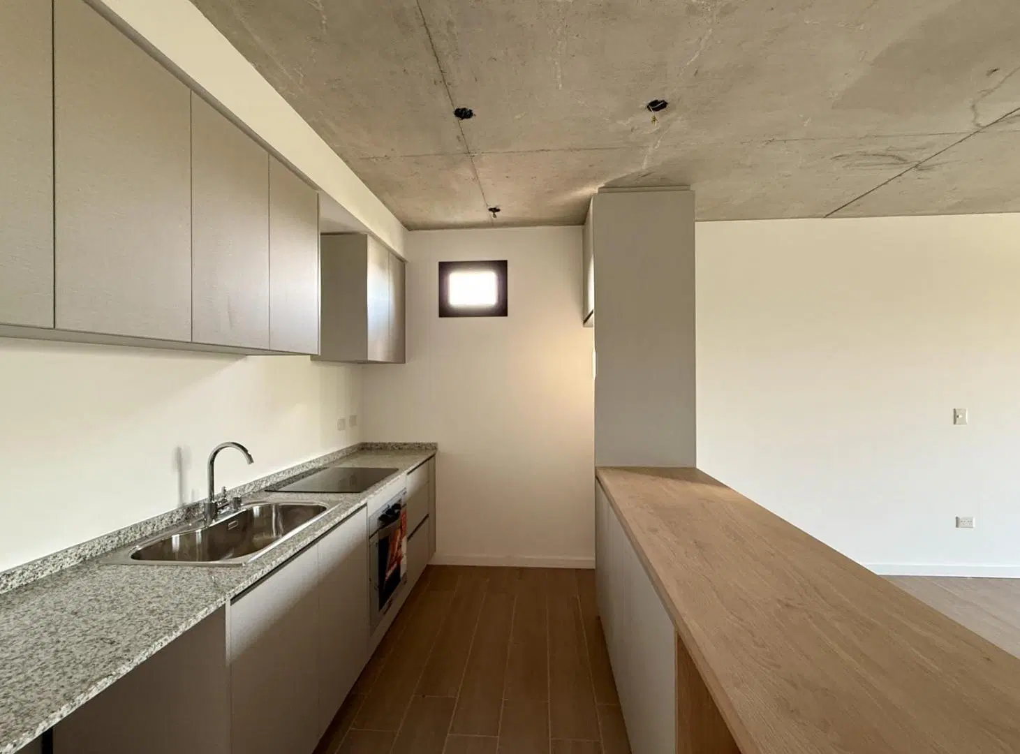 Departamento en venta 2 ambientes con cochera a estrenar en Martinez 3