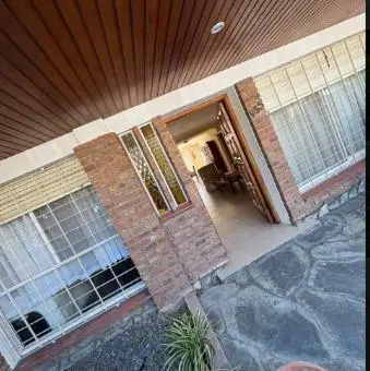 Casa de 6 ambientes - apta credito 2