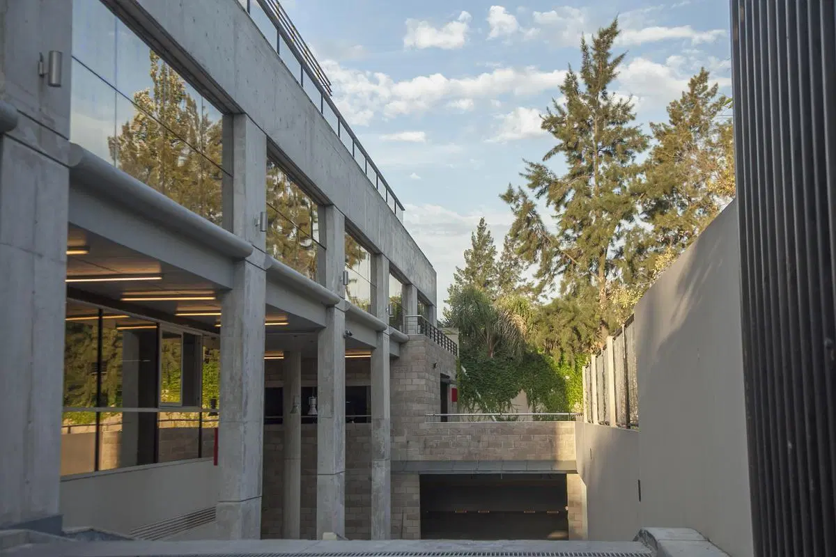 Oficina en ALQUILER - Las Lomas de San Isidro 5