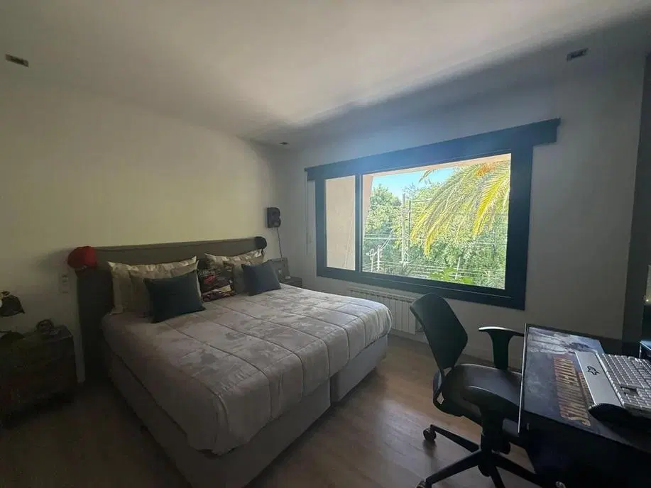 Casa 4 AMBIENTES EN VENTA EN Barrio Alemán - MARTINEZ 8