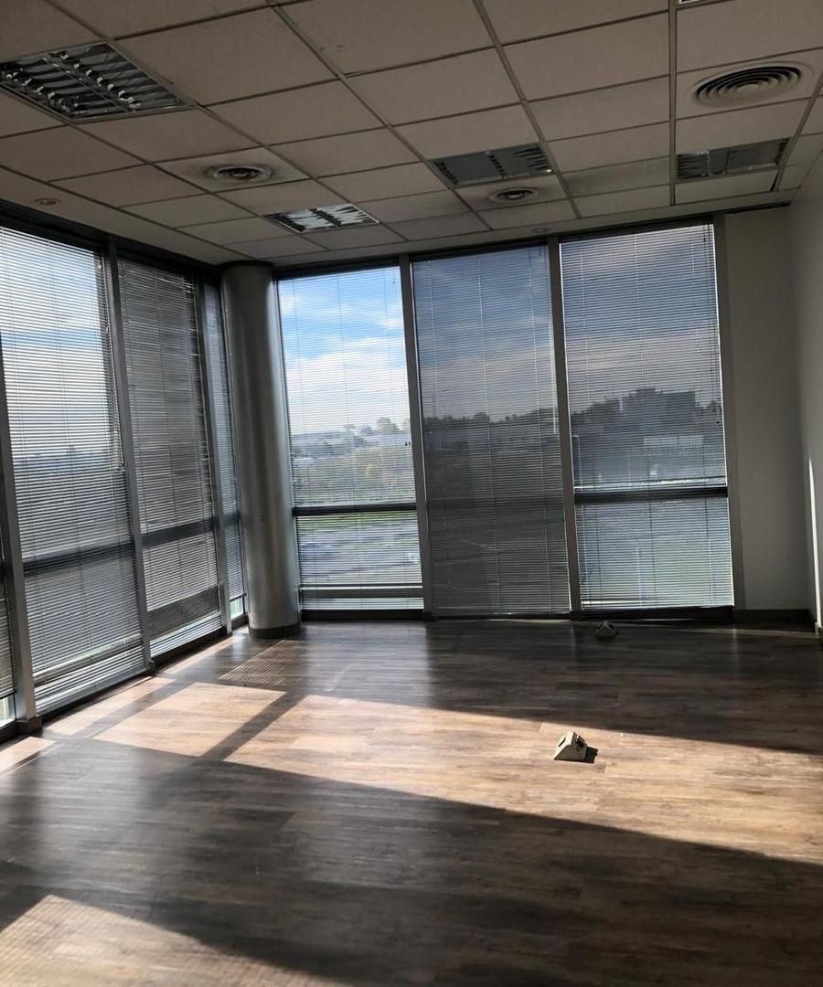 Foto de Oficina en Edificio BMW - Tortuguitas - PISO 2, imagen 3
