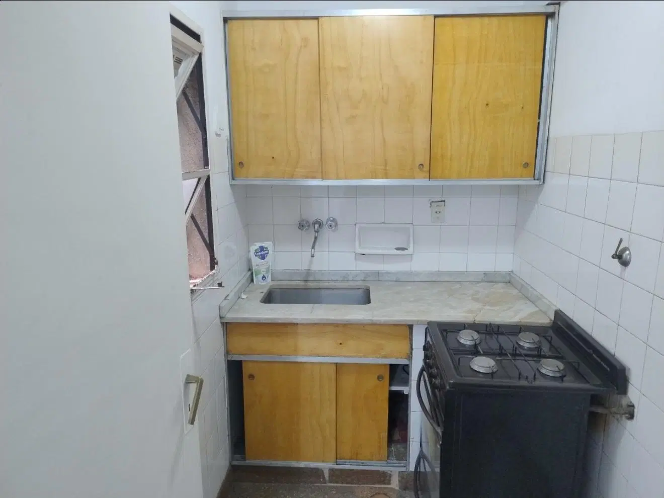 Departamento de 38 m2 con 1 dormitorio en alquiler en Retiro 2