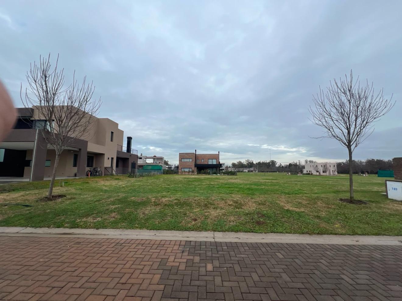 Foto de Lote de 631m2 en Los Cardos - Pilar, imagen 4