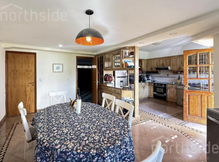 Casa en alquiler en Acassuso 3