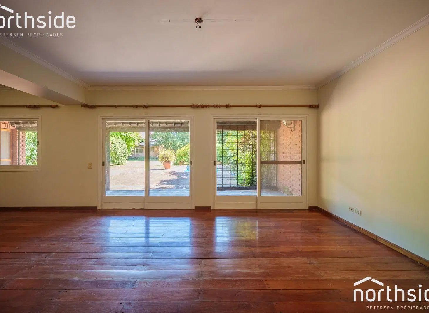 Casa en venta en Acassuso 3
