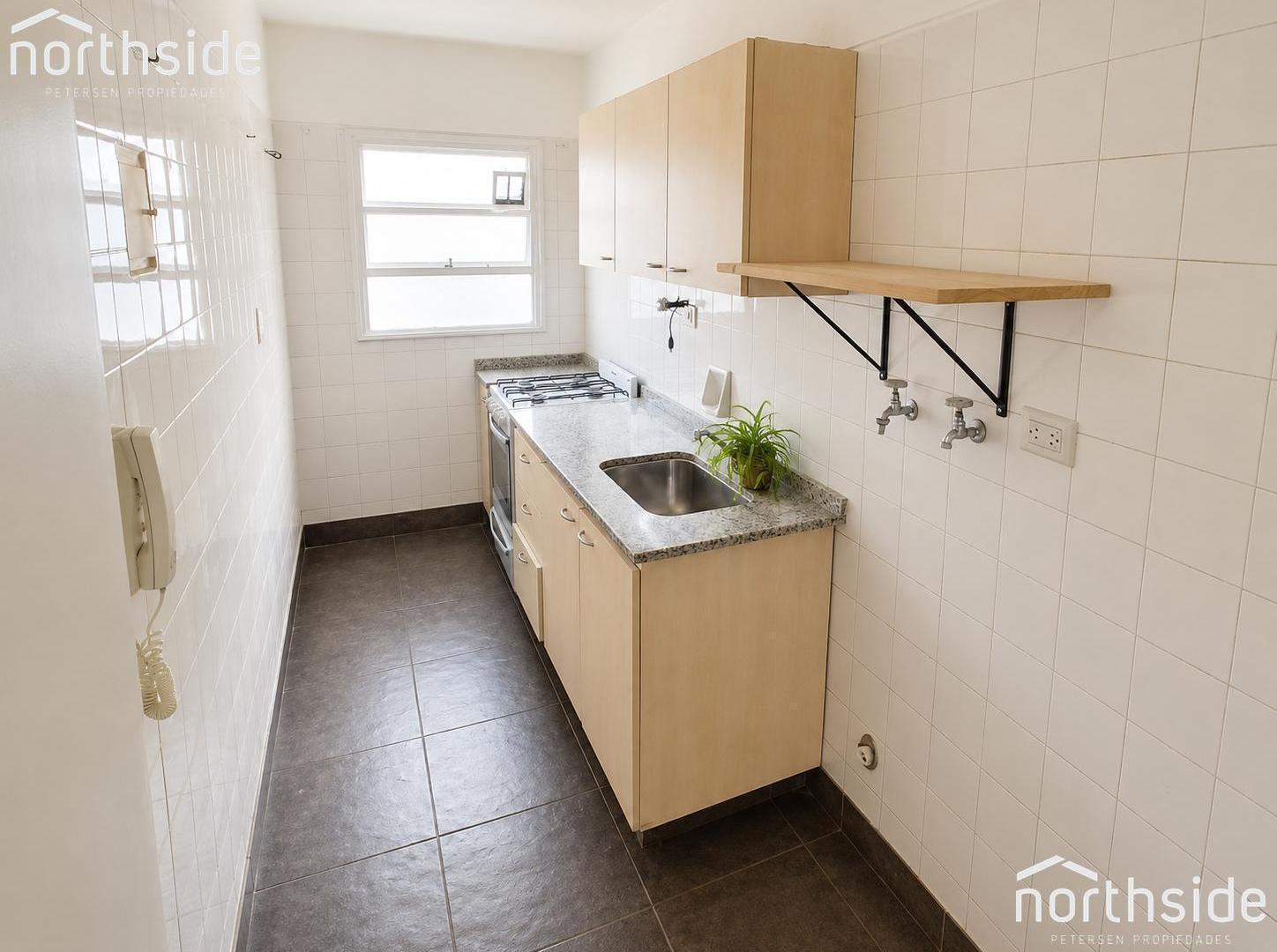 Foto de Departamento de 2 ambientes en alquiler en Acassuso, imagen 2
