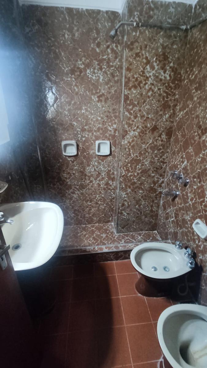 Departamento en Av Alte. Brown Al 2400, Lomas de Zamora 3