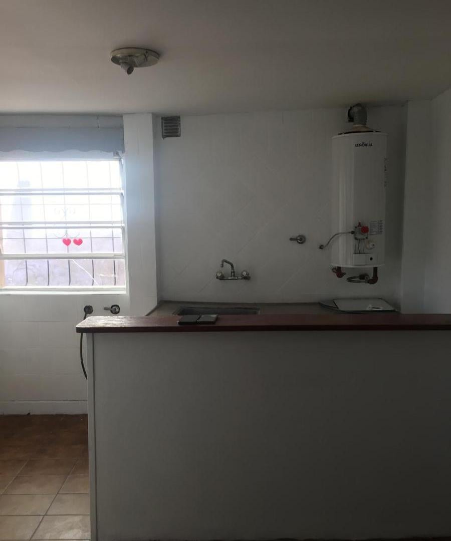 Foto de Casa en F. L. Beltrán 964, Lomas de Zamora, imagen 4